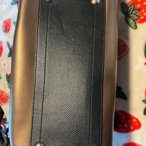 Coach Purse - Picture 11 of 11